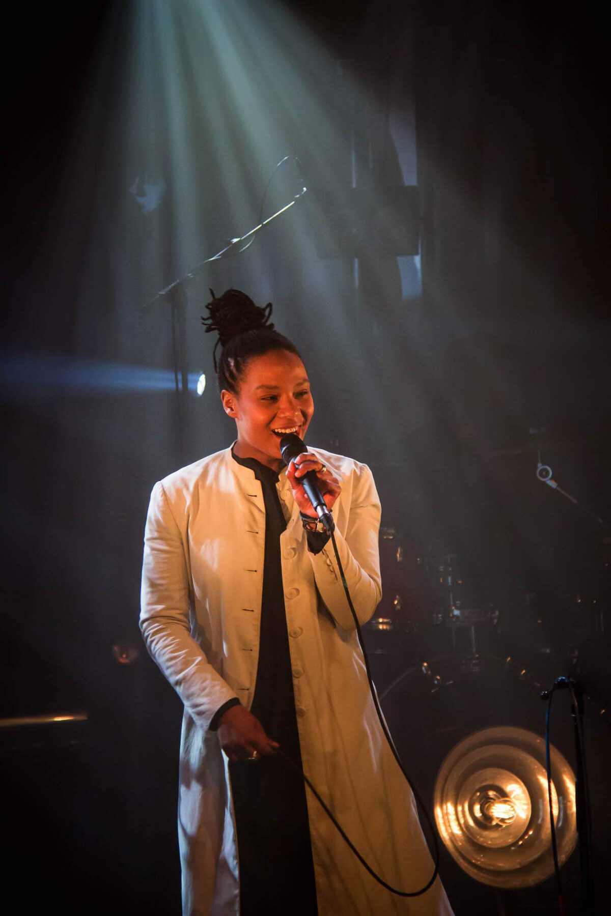 Sarah Carlier by Juju Music